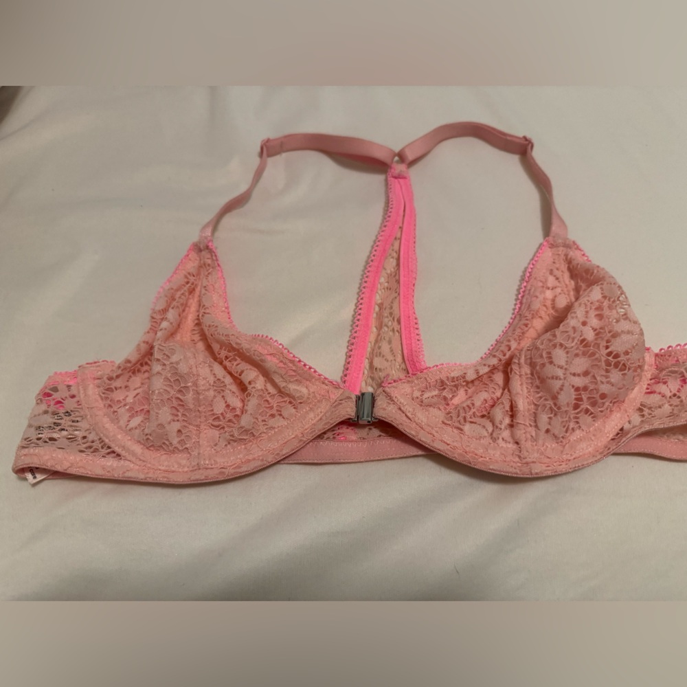 Lace Bralette in Pink